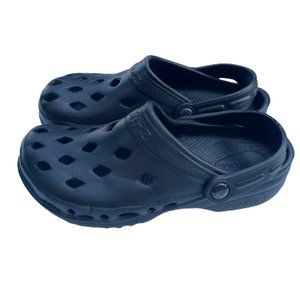 Nothinz Wonmen's Black Slip-on Clogs